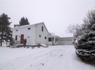 8833 Telegraph Rd, Gasport, NY 14067