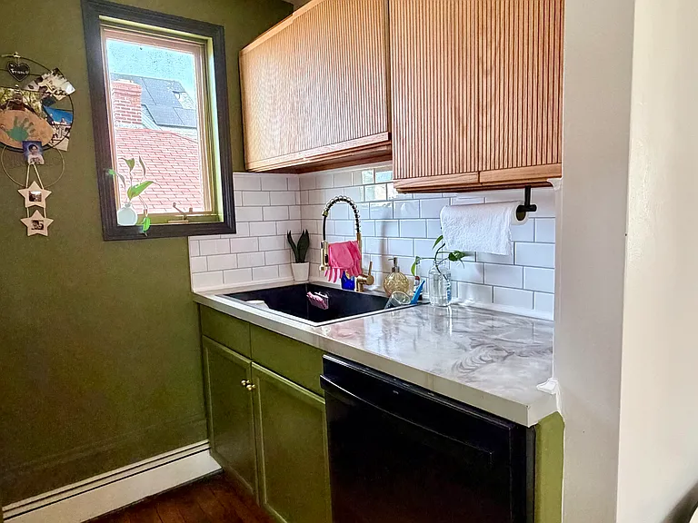 71 Commodore St #2 — Photo 8