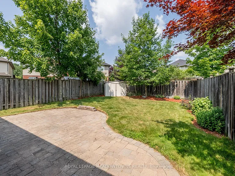 14 Costigan Ct — Photo 41