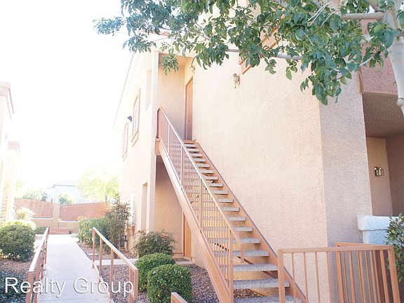 3rd image of 1050 E Cactus Ave Unit 2001