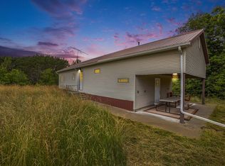 9662 23 Mile Rd, Evart, MI 49631