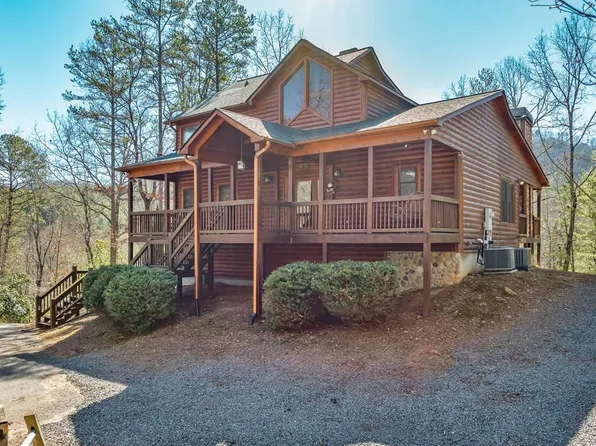 285 Valley Lake Trl, Mineral Bluff, GA 30559