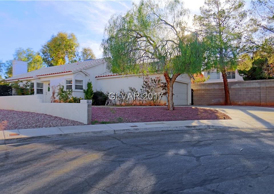 1st image of 8429 Cove Landing Ave
