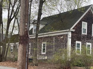 11 Forest St, Middleboro, MA 02346