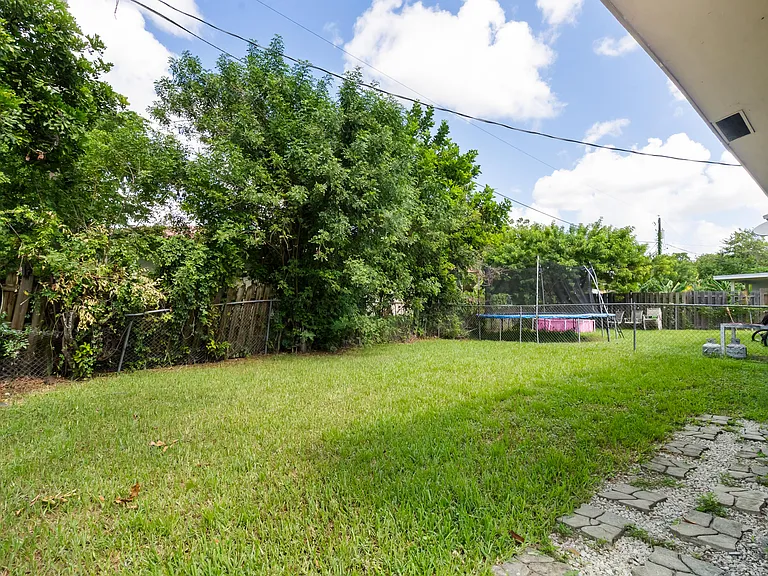 4108 NW 79th Ave #1 — Photo 24
