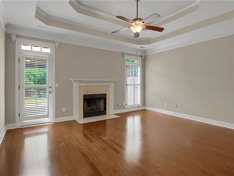 312 Declaire Way NE — Photo 26