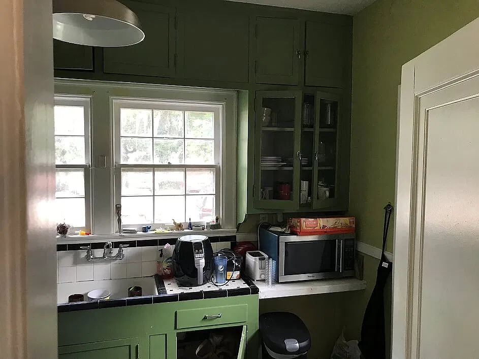Beauitful 2 Bedroom 1 Bathroom House One Block From Campus — Photo 1