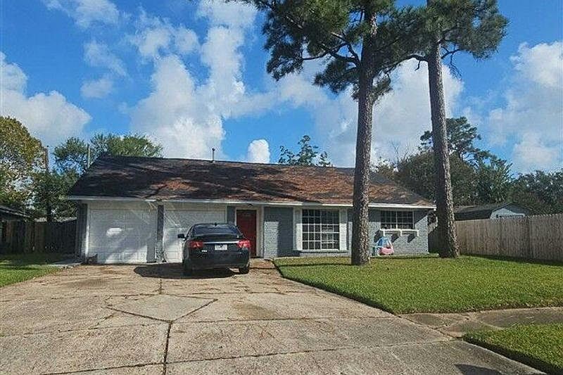 1st image of 13359 Villagrove Dr
