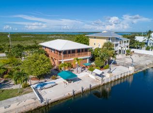 23026 Lookdown Ln, Summerland Key, FL 33042