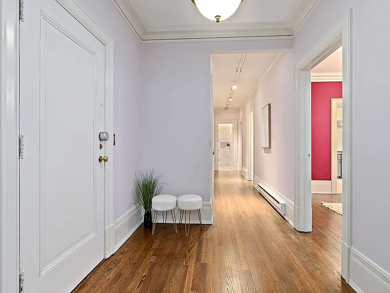 615 Boren Ave #27 — Photo 2