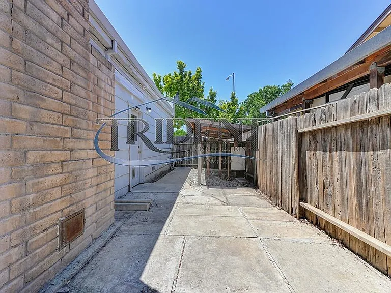 1561 Esplanade Way — Photo 18
