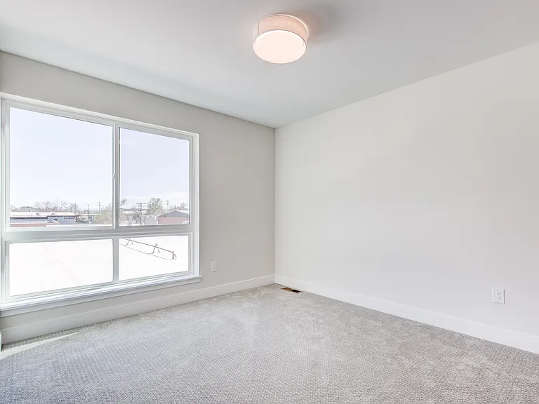 2410 S Delaware St #3 — Photo 16
