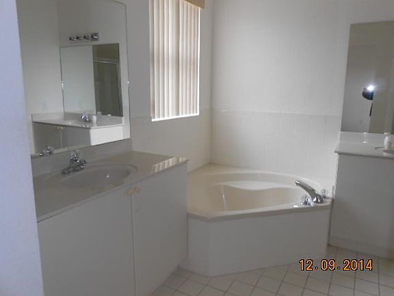 3rd image of 11785 SW 138th Ave #11785