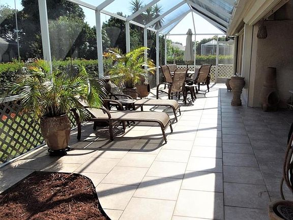 4th image of 3721 Sunland Ln