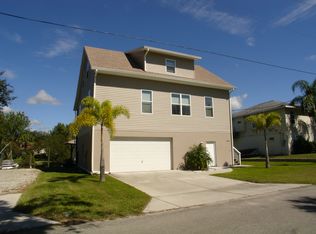5685 S Sea Otter Path, Homosassa, FL 34448
