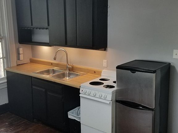 5th image of 2216 E Broad St #2B
