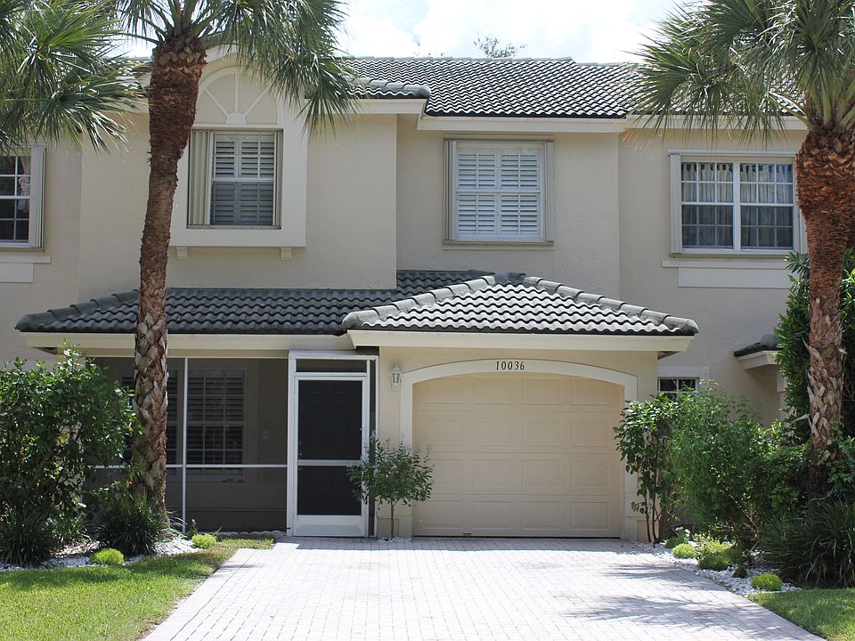 1 car garage. 2 car driveway