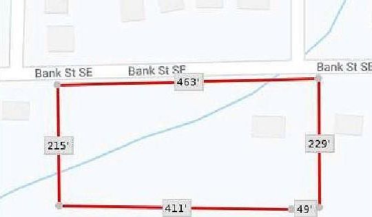2nd image of 1038 Bank St SE
