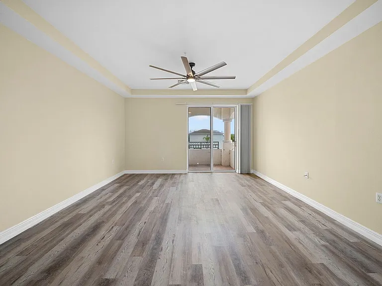 3940 Pomodoro Cir #303 — Photo 9