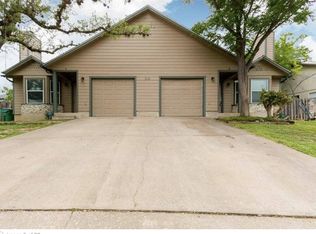 519 Cutty Trl APT B, Lakeway, TX 78734