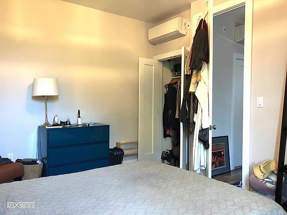 4th image of 493 Macon St APT 2