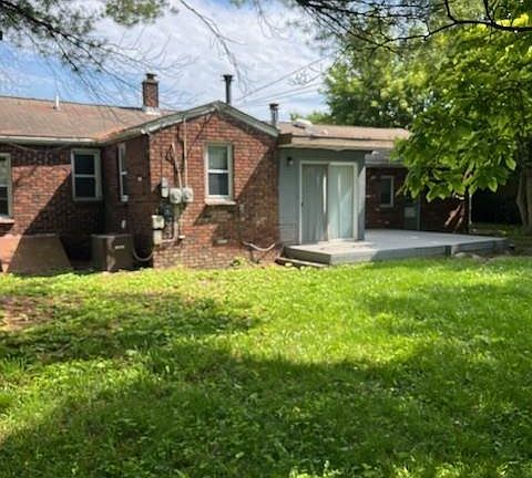 2nd image of 11310 Packard Ave