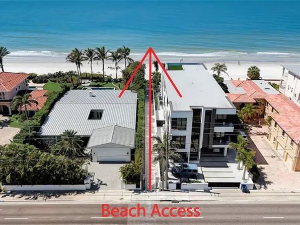 16102 1st St E, Redington Beach, FL 33708