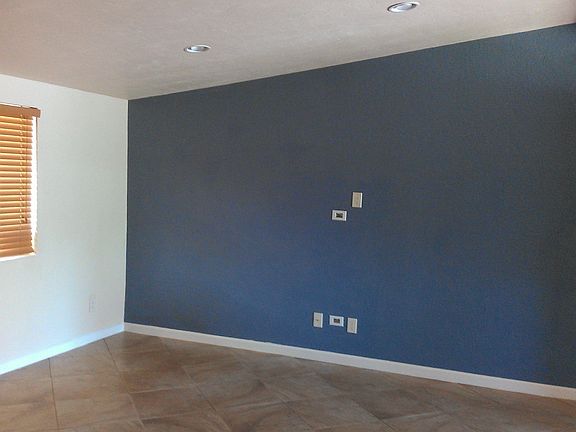 3rd image of 7719 N Meredith Blvd