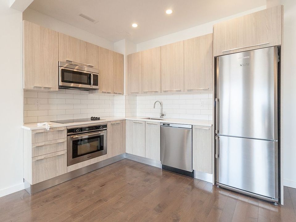 1st image of 3040 21st St APT 603