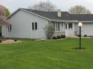 401 W Madison St, Cambridge, WI 53523