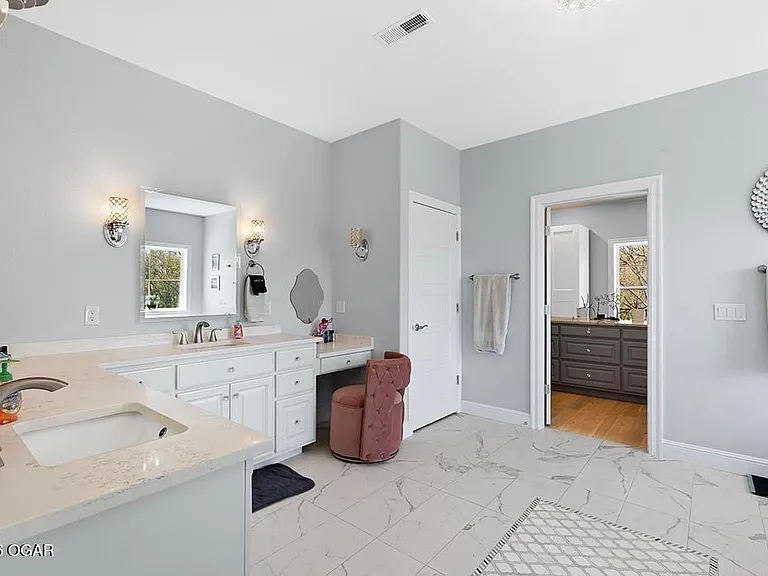 2717 Callaway Rdg — Photo 33