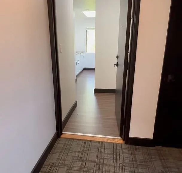 2410 Dexter Ave N #301 — Photo 18