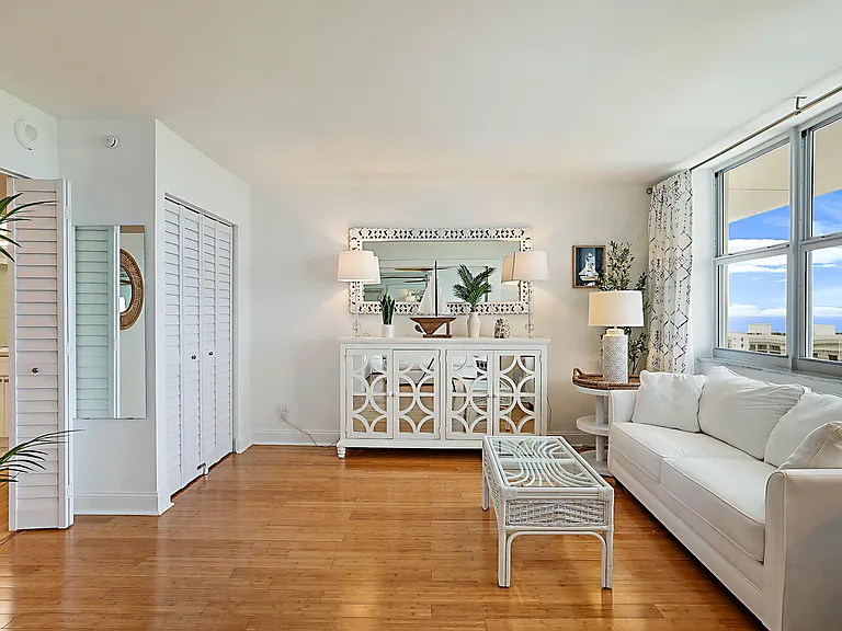 2121 N Ocean Blvd #1507W — Photo 14