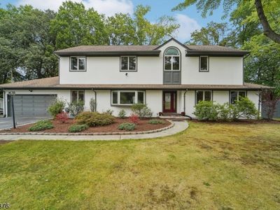 11 Nemic Ln, Whippany, NJ, 07981