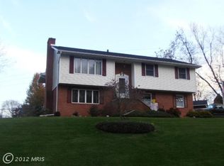 1499 Linden Rd, Chambersburg, PA 17202