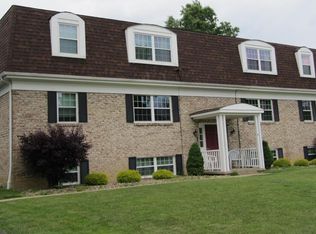 68 Forest Garden Dr APT 4, Youngstown, OH 44512