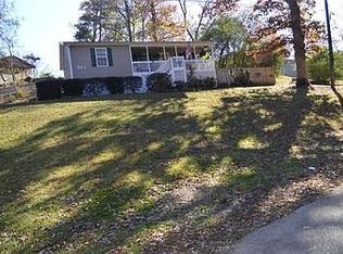 301 Brumlow Hollow Rd, Soddy Daisy, TN 37379