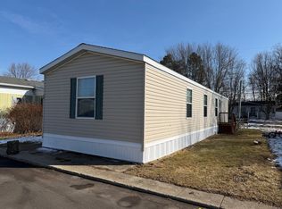 609 N Morton St #17, Saint Johns, MI