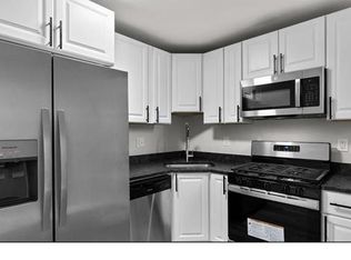 2518 E Fayette St, Baltimore, MD 21224