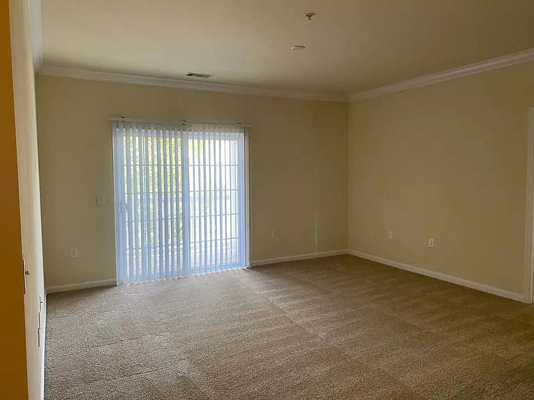 Clairmont at Farmgate — Photo 79