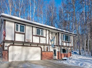 1009 Willow Grouse Rd, Fairbanks, AK 99712