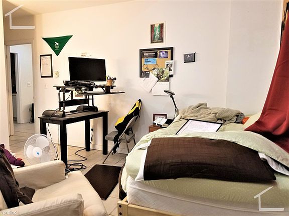 452 Park Dr. #C (22) Boston (Kenmore) Unit Photo 5