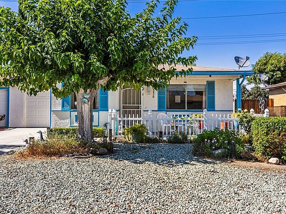 3rd image of 2236 San Padre Ave