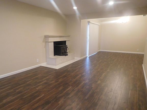 2nd image of 7445 Tierra Way