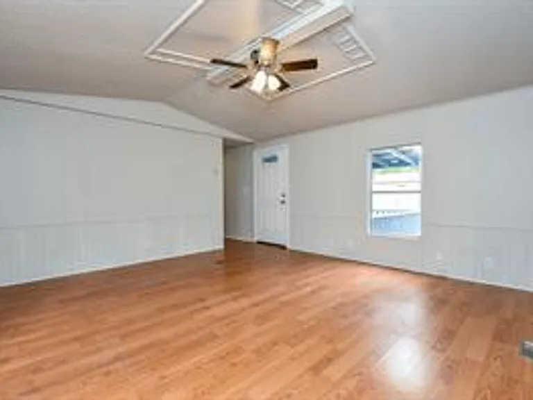 12842 Roy Harris Loop — Photo 11