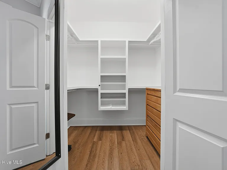 3702 Cinnamon Fern Dr — Photo 24