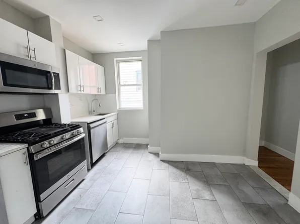 5995 Riverdale Avenue image 2 of 10