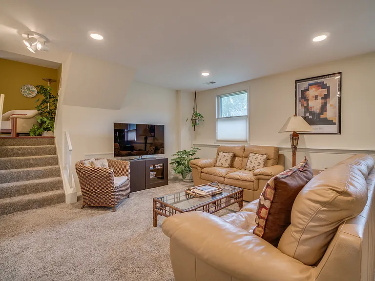 12601 Bayou Dr — Photo 29