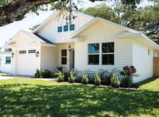 805 E 25th Ave, New Smyrna Beach, FL 32169