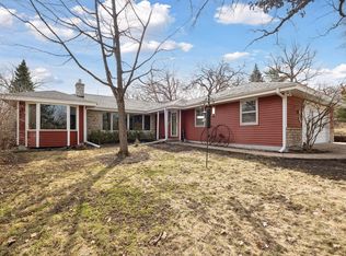 20 Westwood Rd, Minnetonka, MN 55305